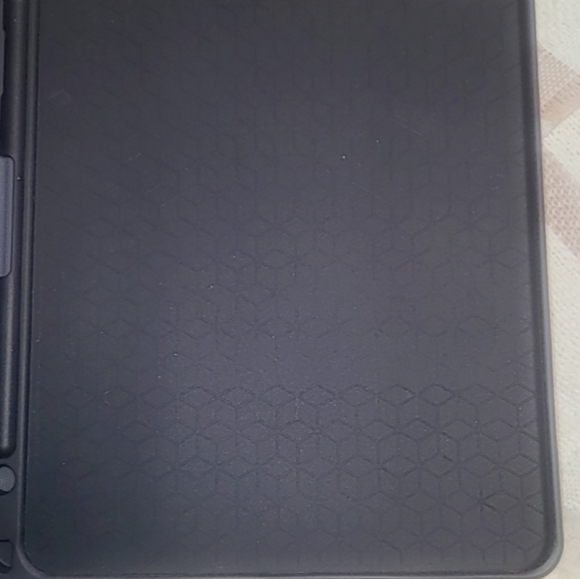 Think Pad, IPad, Tablet Cover. - Picture 2 of 4